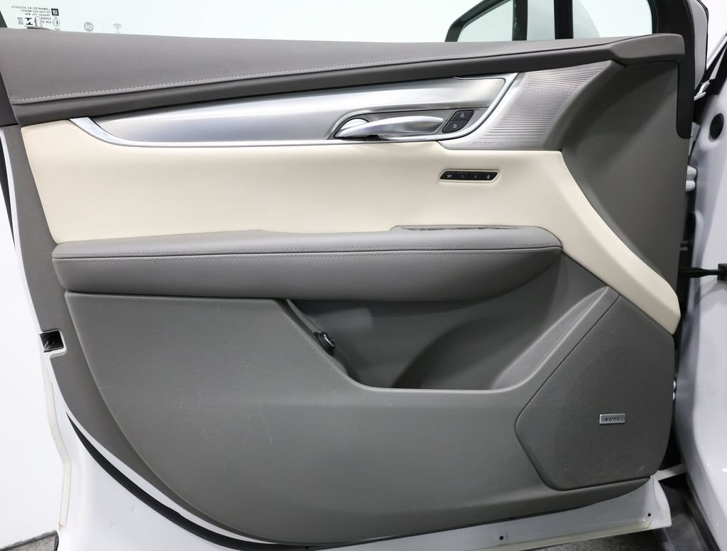 Used 2021 Cadillac XT5 Premium Luxury AWD/4WD image 12