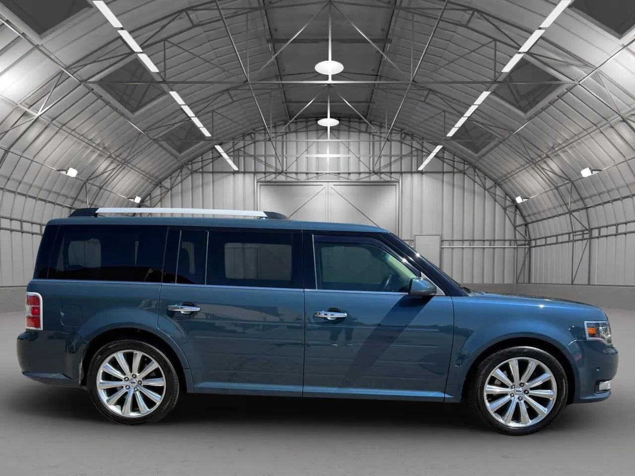 Used 2016 Ford Flex Limited w/ Equipment Group 303A AWD/4WD image 4