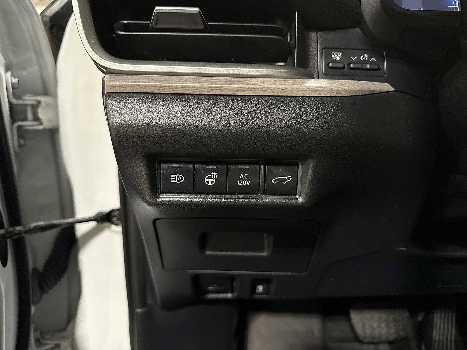 Certified 2024 Toyota Grand Highlander Limited image 35