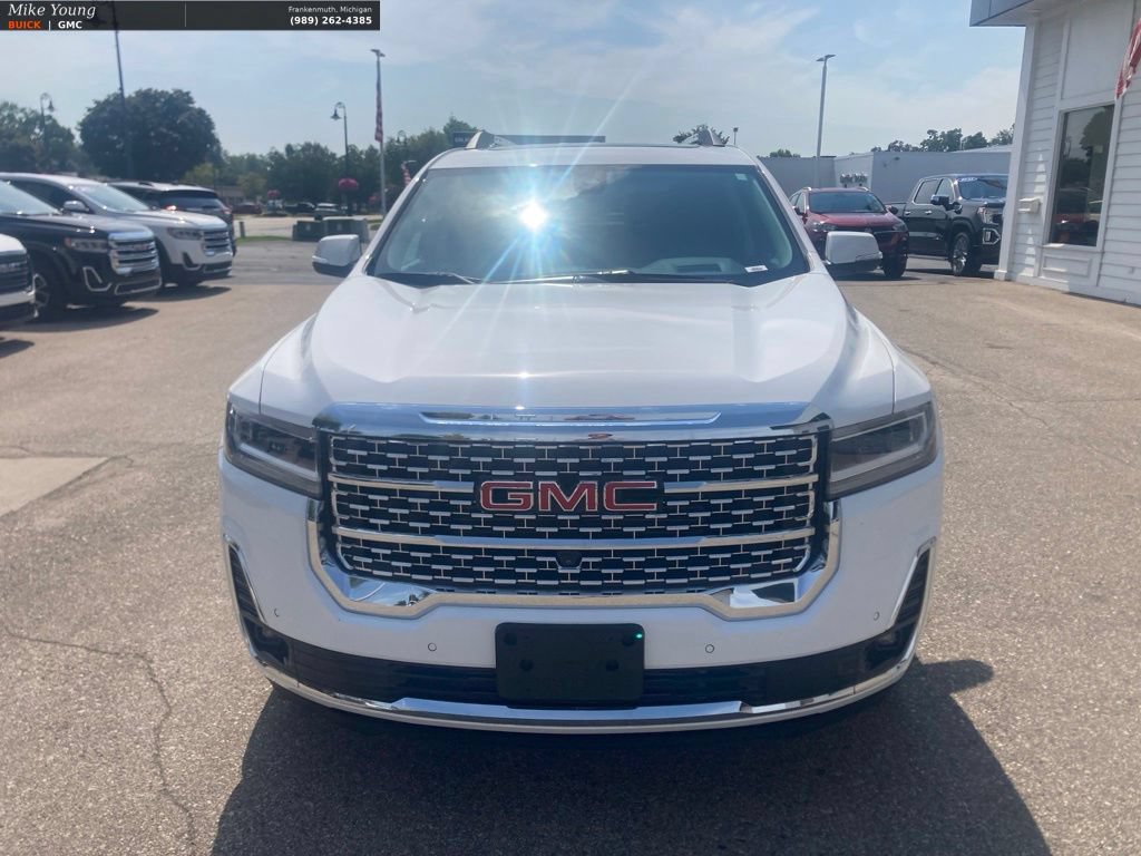 Used 2023 GMC Acadia Denali w/ Denali Ultimate Package AWD/4WD image 2