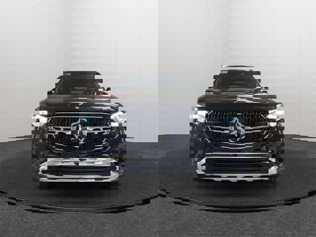 Certified 2025 Mercedes-Benz GLC 300 4MATIC image 2