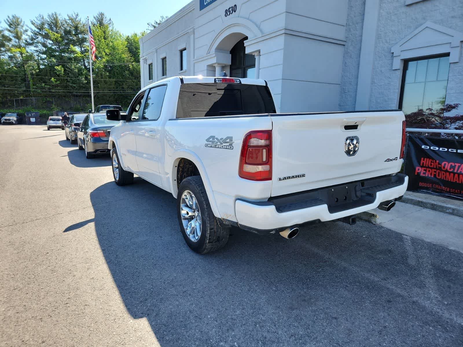 Used 2019 RAM 1500 Laramie w/ Sport Appearance Package AWD/4WD image 3
