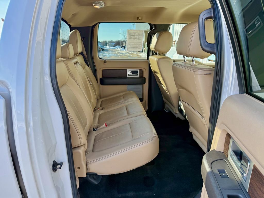 Used 2014 Ford F150 Lariat w/ Lariat Chrome Package image 16