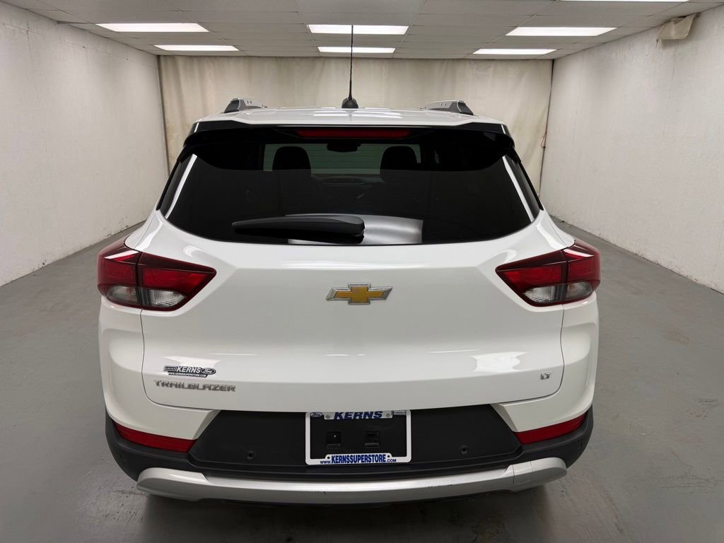 Used 2021 Chevrolet TrailBlazer LT w/ Convenience Package FWD image 4