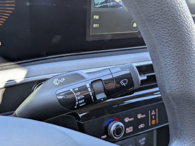 Used 2026 Kia K5 LXS FWD image 24