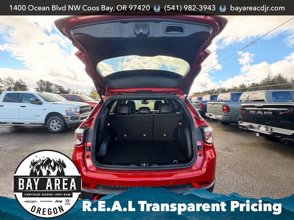 New 2026 Jeep Compass Trailhawk image 24