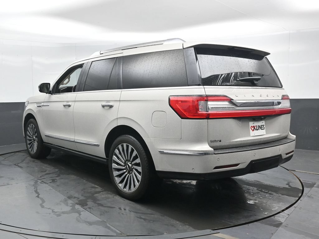 Used 2019 Lincoln Navigator Reserve AWD/4WD image 11