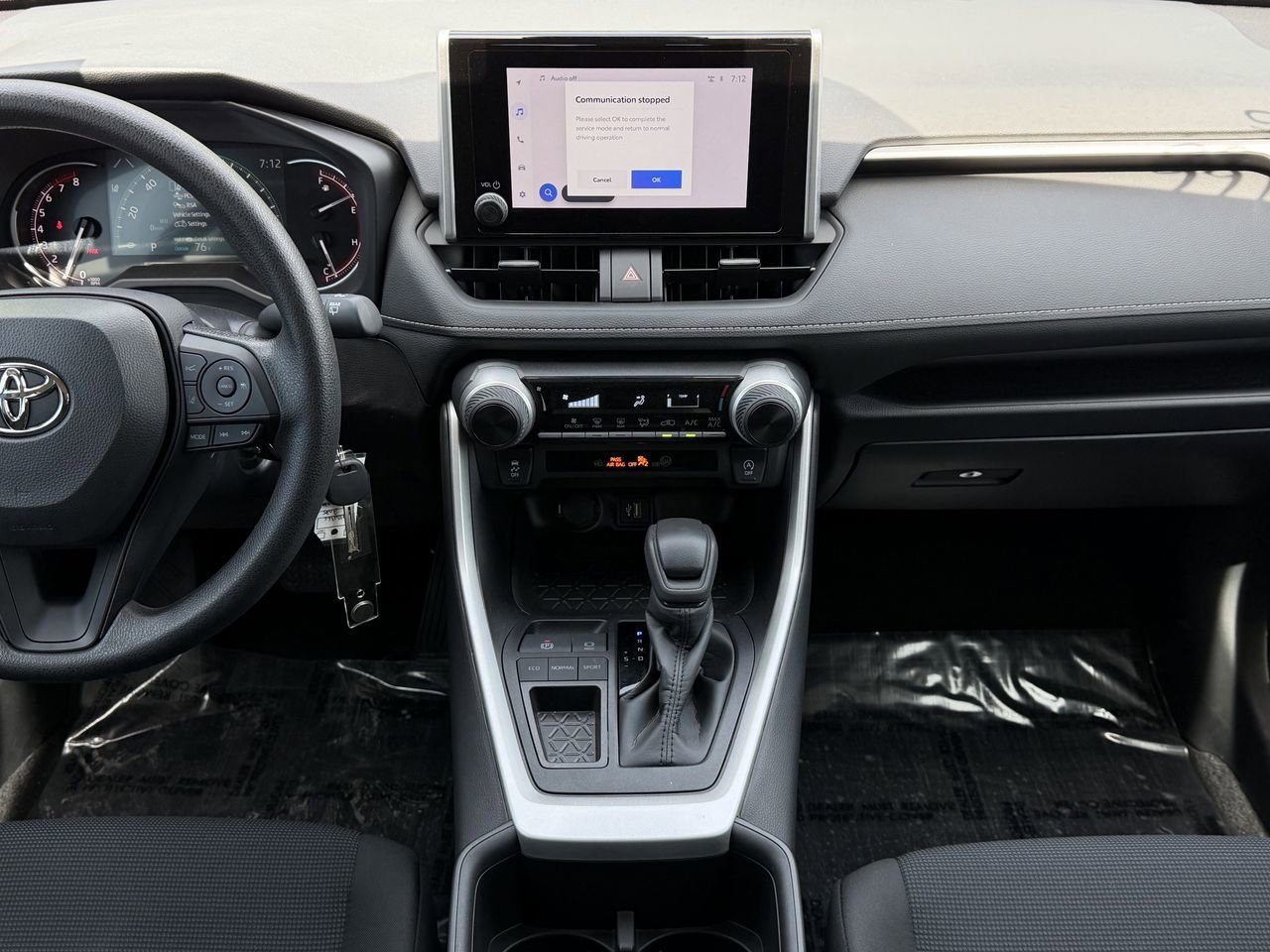 Used 2025 Toyota RAV4 LE FWD image 14