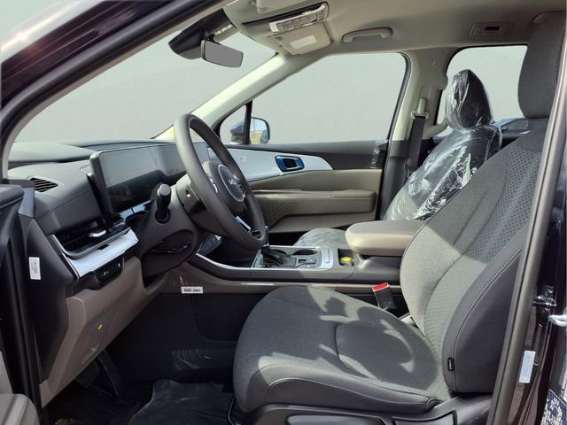New 2026 Kia Carnival LX FWD image 16