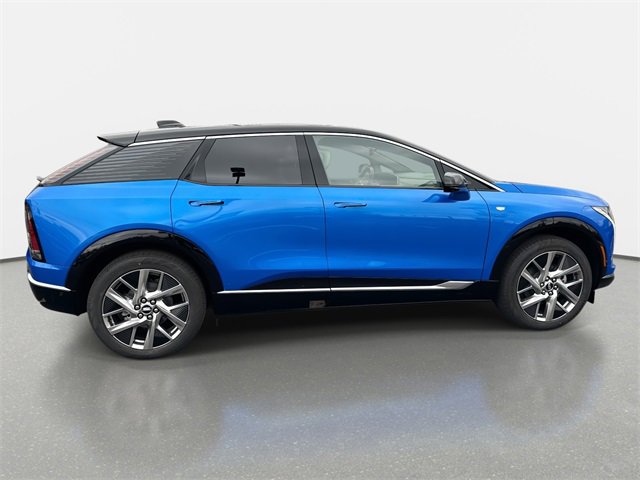 New 2026 Cadillac Optiq Luxury 1 image 7