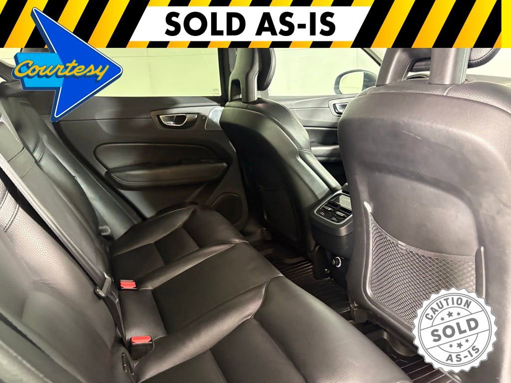 Used 2018 Volvo XC60 T5 Inscription w/ Convenience Package image 17