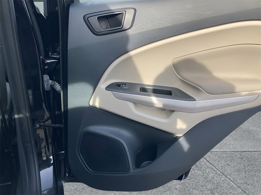Used 2022 Ford EcoSport S image 40