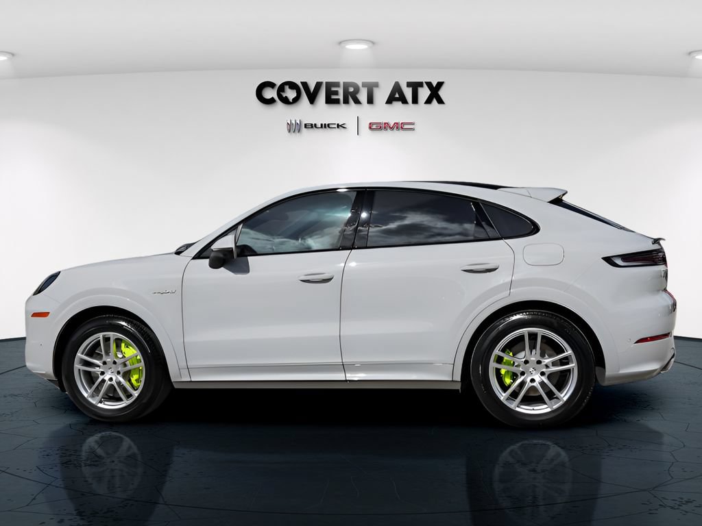 Used 2025 Porsche Cayenne E-Hybrid Coupe AWD/4WD image 5