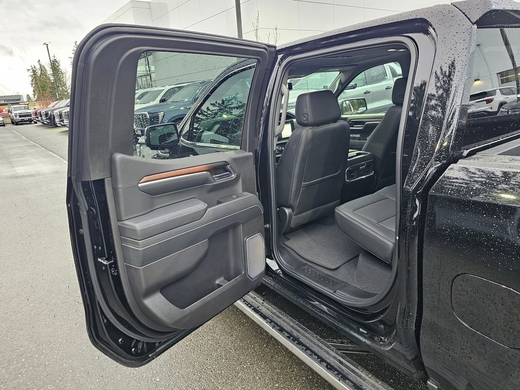 New 2025 GMC Sierra 1500 Denali w/ Denali Carbonpro Edition image 55