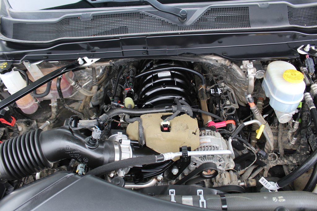 Used 2024 RAM 3500 Tradesman w/ Chrome Appearance Group image 35