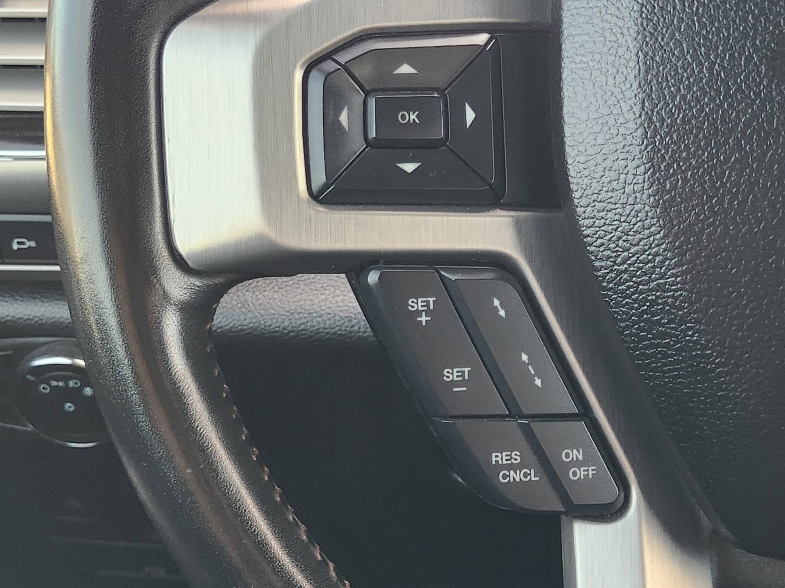 Used 2021 Ford F350 Platinum image 31