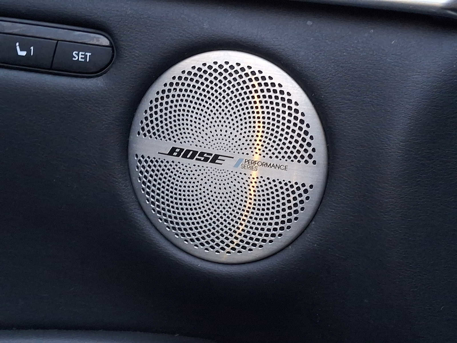 Used 2019 INFINITI QX50 Essential w/ Sensory Package image 24