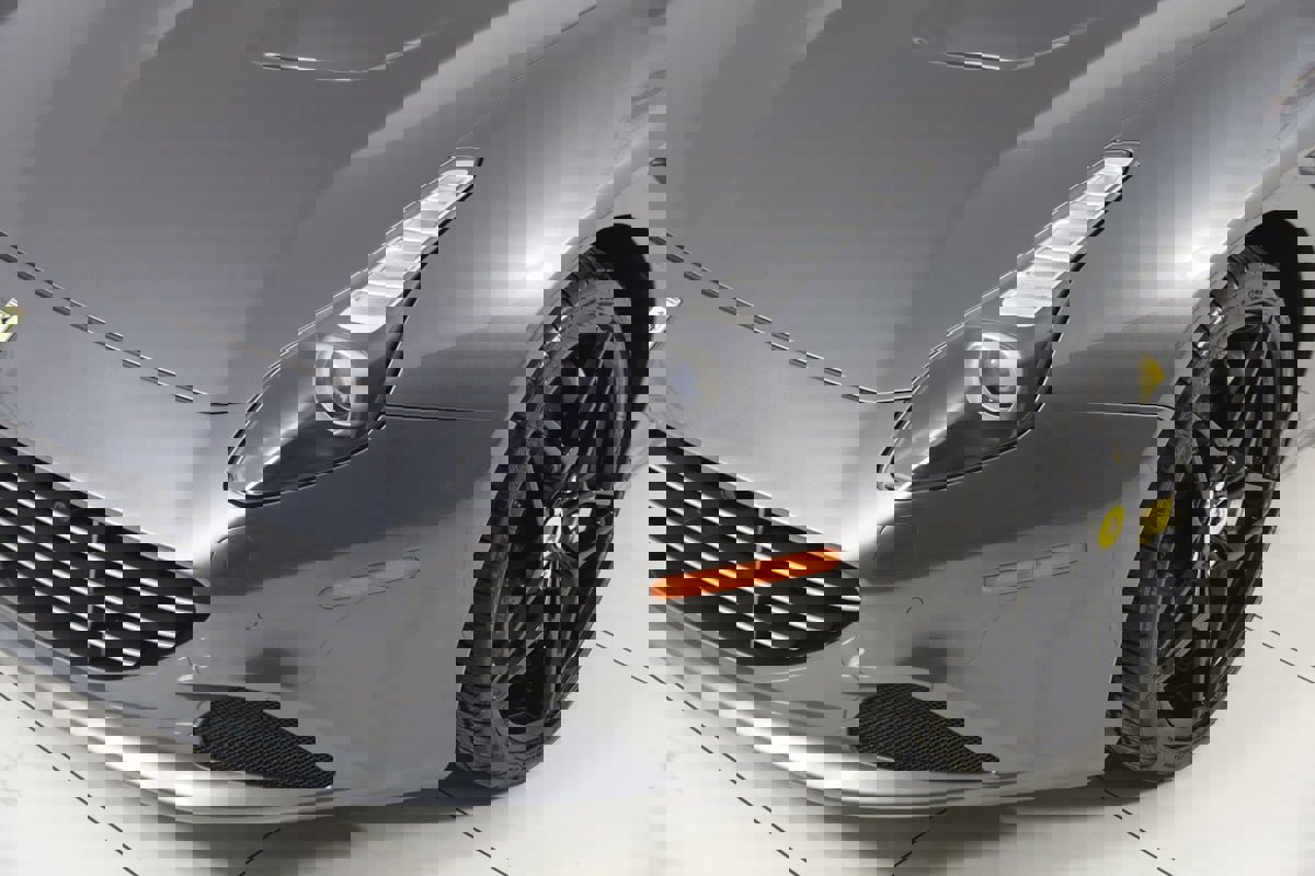 Used 2018 Ferrari California T image 95