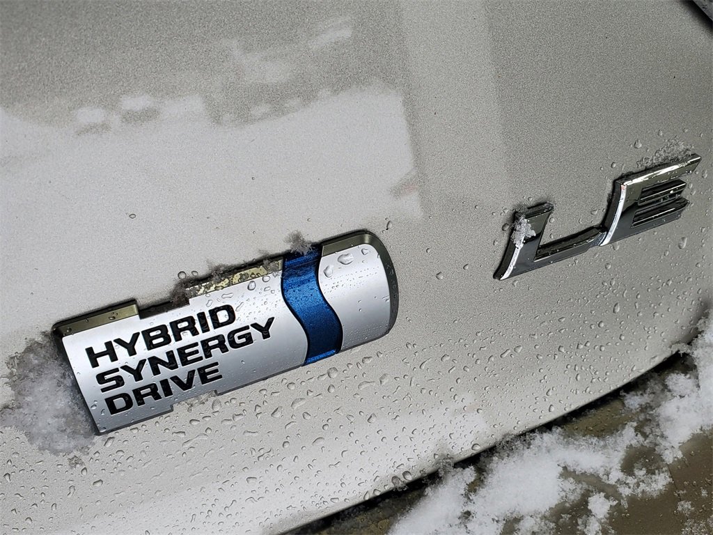 Used 2017 Toyota Camry LE image 27