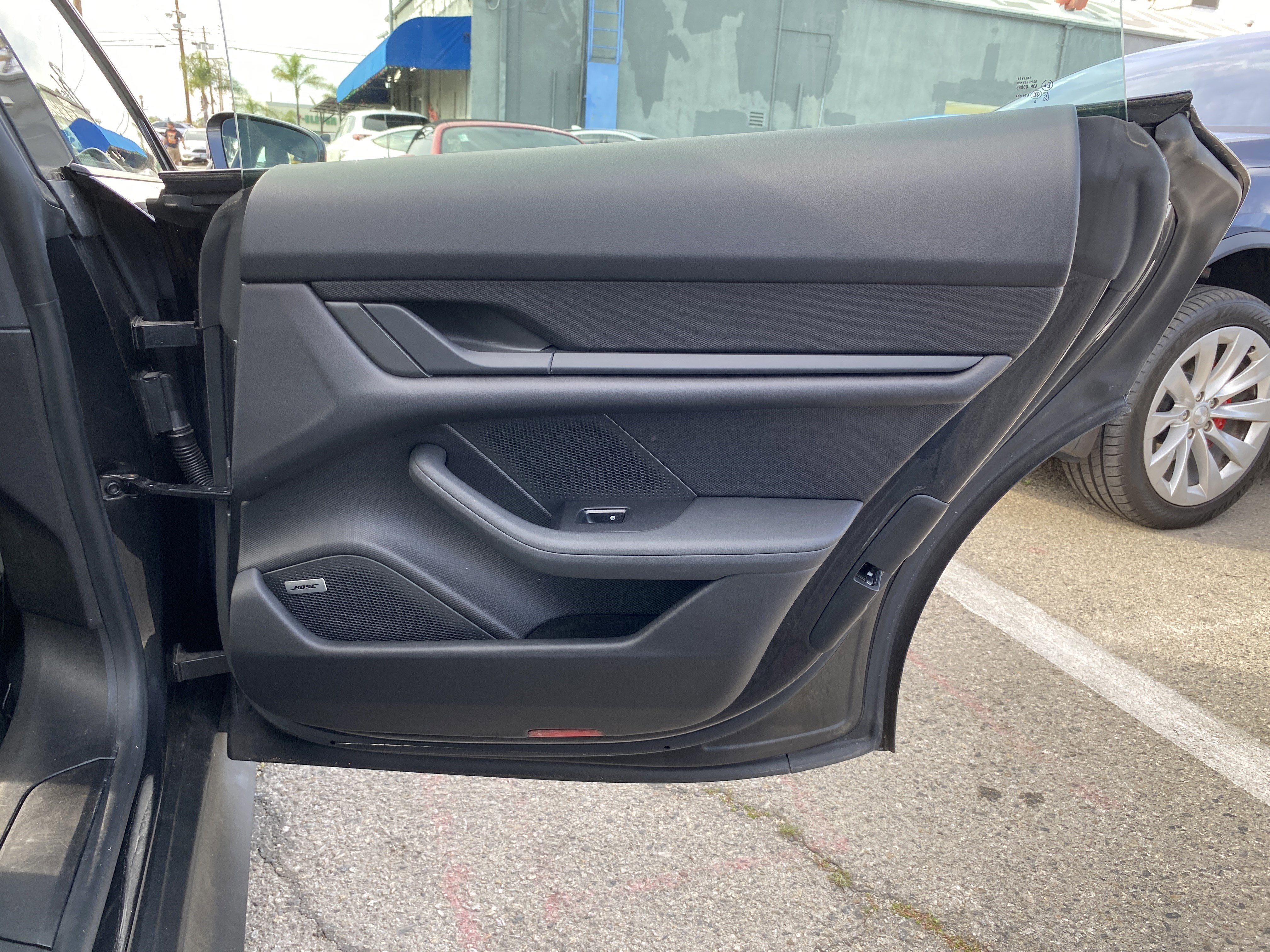 Used 2021 Porsche Taycan image 22