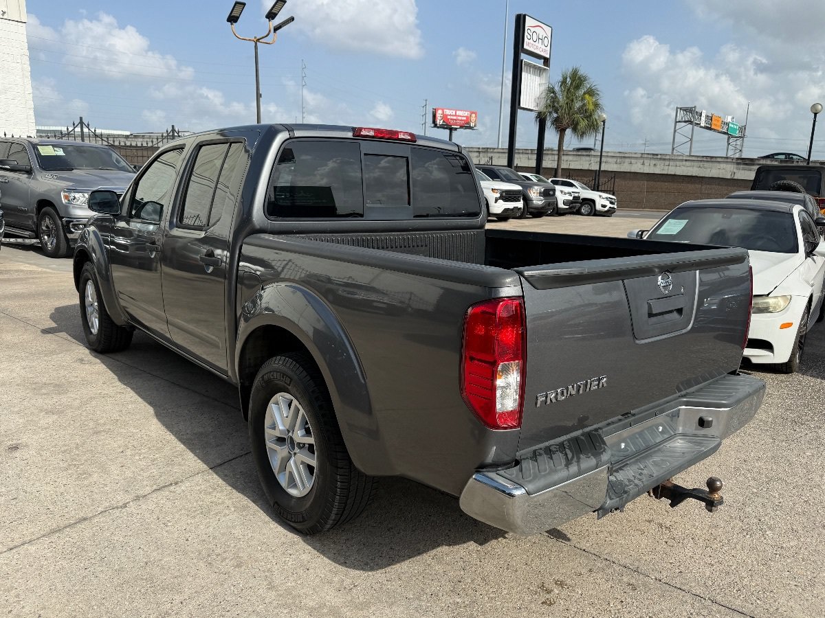 Used 2019 Nissan Frontier SV RWD image 7