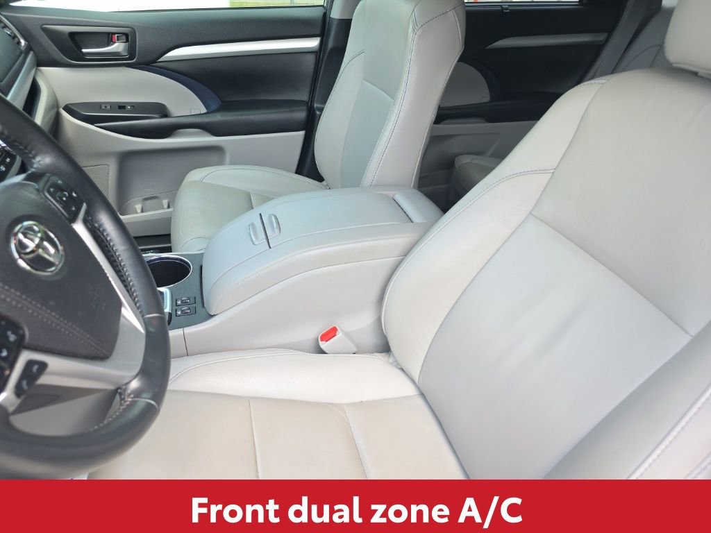 Used 2019 Toyota Highlander XLE image 15