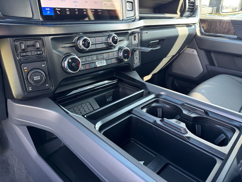 New 2026 Ford F250 Lariat image 31