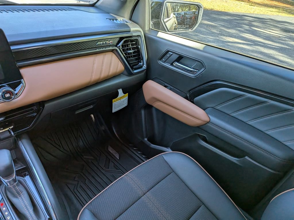 New 2026 GMC Canyon AT4 image 16