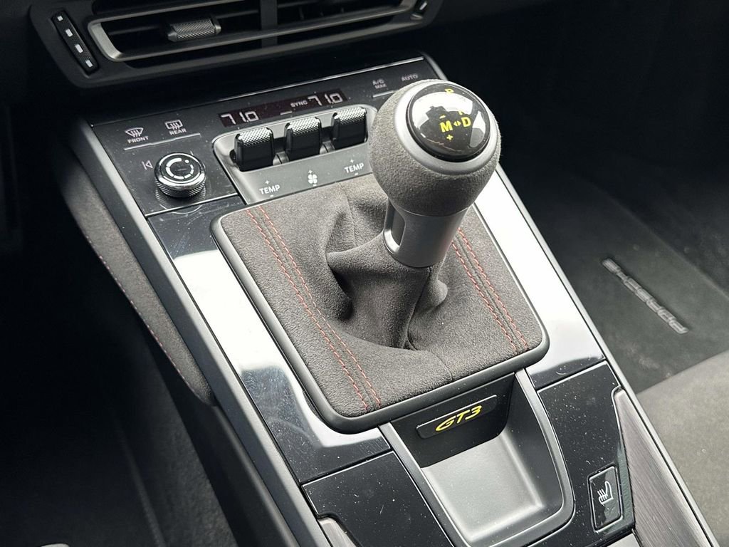 Used 2022 Porsche 911 GT3 RWD image 26