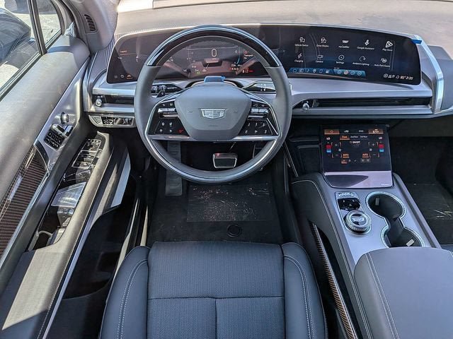 New 2027 Cadillac Vistiq Sport w/ LPO, Trailering Package AWD/4WD image 16