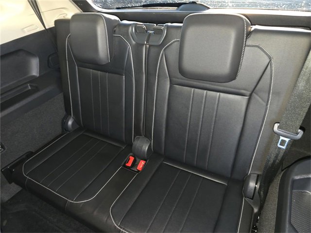 Used 2022 Volkswagen Tiguan SE image 9