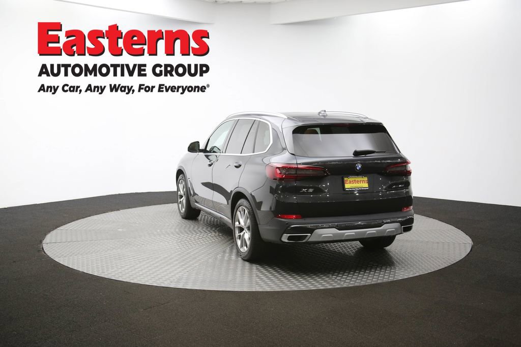 Used 2022 BMW X5 xDrive40i w/ Premium Package image 71