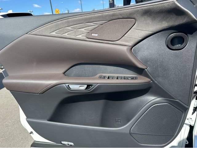 New 2026 Lexus RX 450h AWD image 38