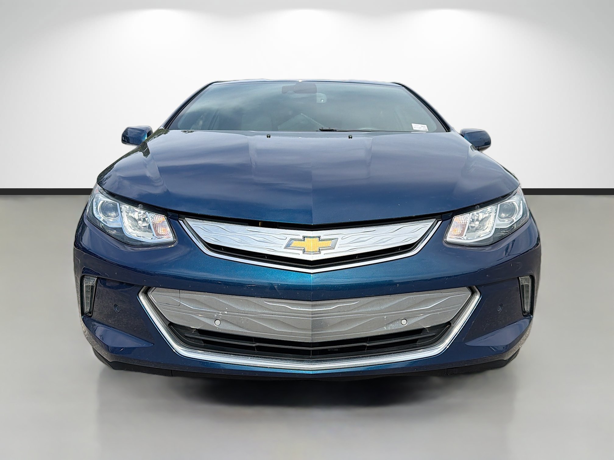 Used 2019 Chevrolet Volt Premier w/ Driver Confidence II Package FWD image 8
