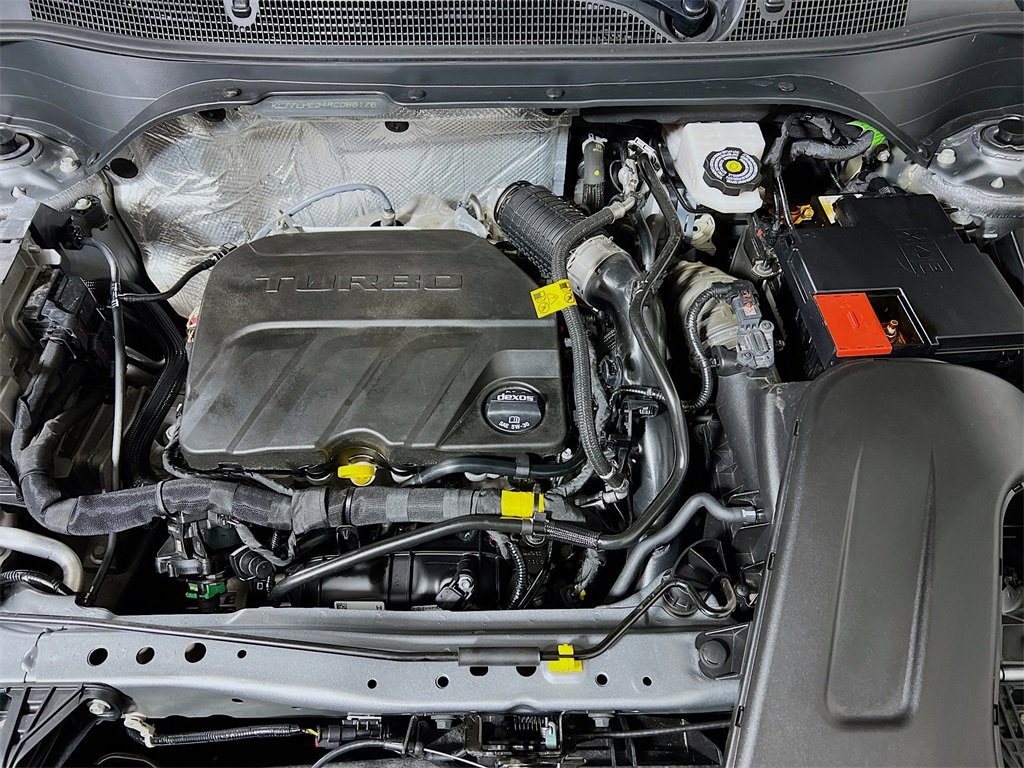 Used 2024 Chevrolet Trax LT image 27