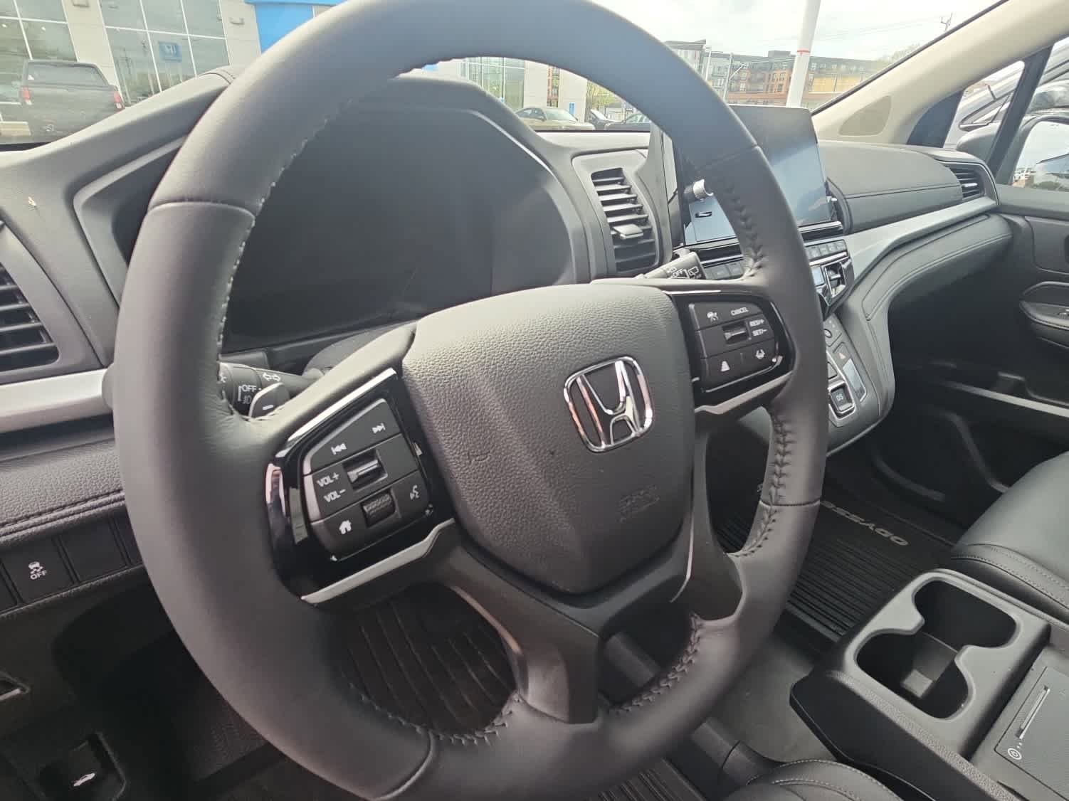 Used 2026 Honda Odyssey EX-L image 5