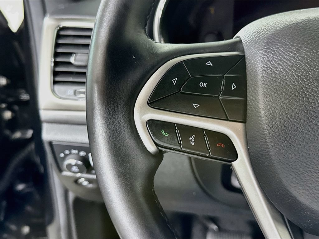 Used 2022 Jeep Grand Cherokee Laredo X AWD/4WD image 22