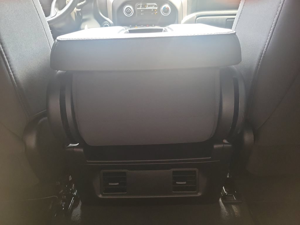 Used 2023 Chevrolet Silverado 1500 Custom AWD/4WD image 22