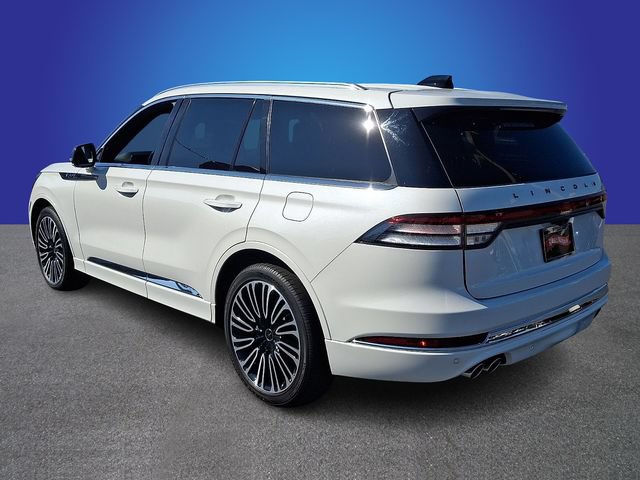 Certified 2025 Lincoln Aviator Black Label AWD/4WD image 6