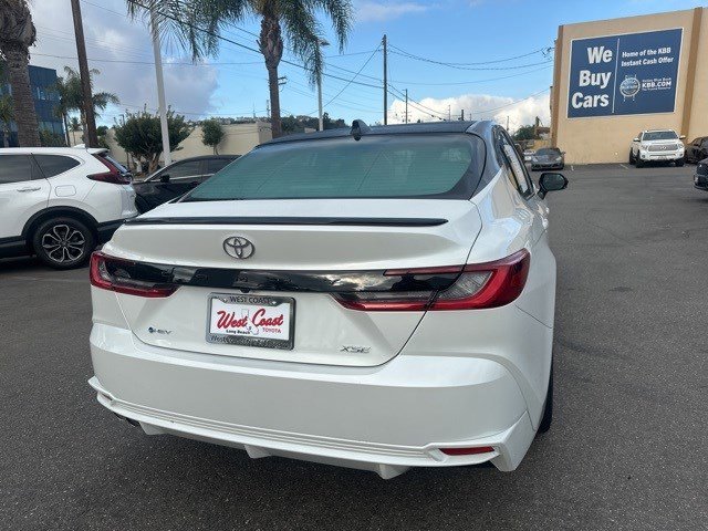 Used 2025 Toyota Camry XSE image 5