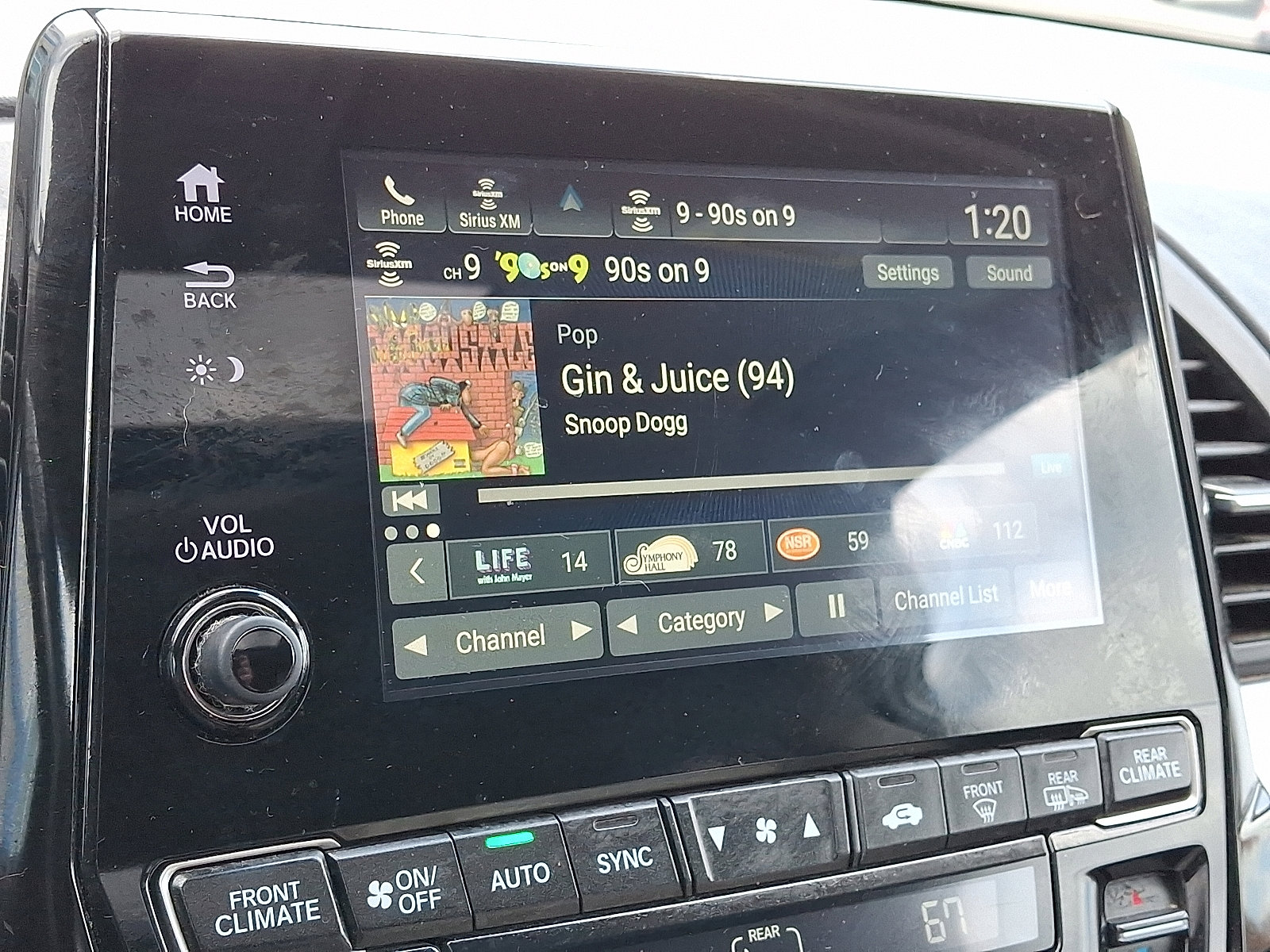 Used 2018 Honda Odyssey EX-L image 17