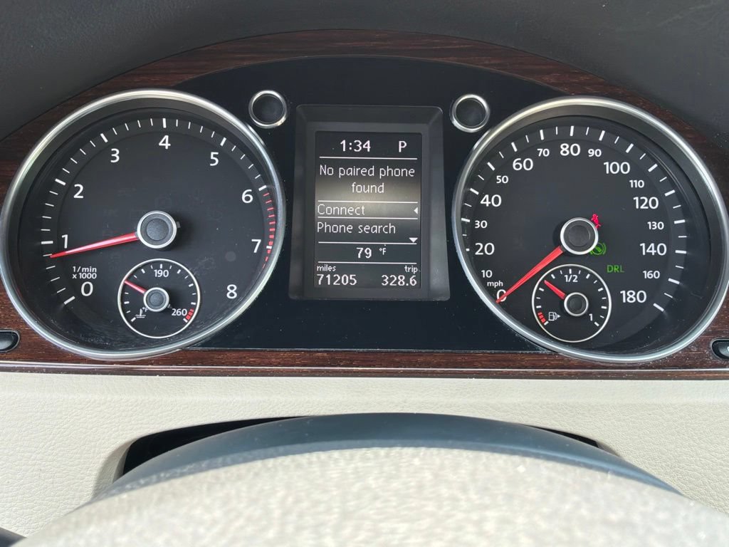 Used 2012 Volkswagen CC Lux FWD image 19