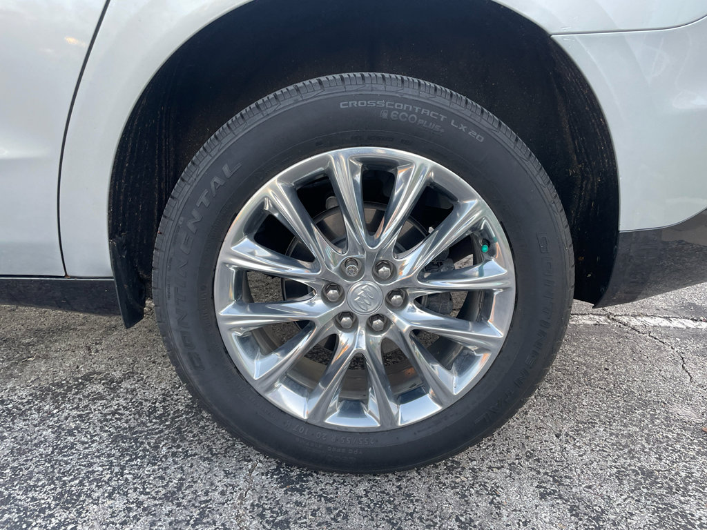 Used 2019 Buick Enclave Essence image 9