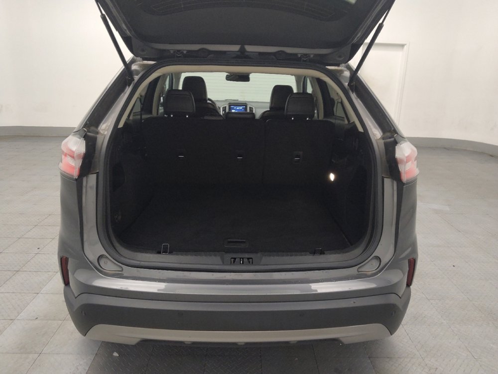 Used 2023 Ford Edge SEL image 29