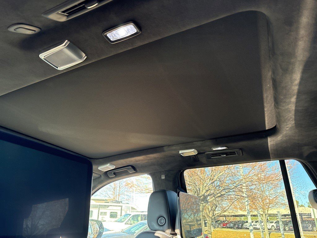 Certified 2023 Cadillac Escalade Premium Luxury Platinum image 14