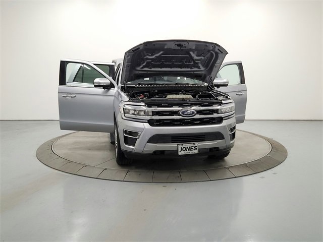 Used 2023 Ford Expedition Max Limited image 10