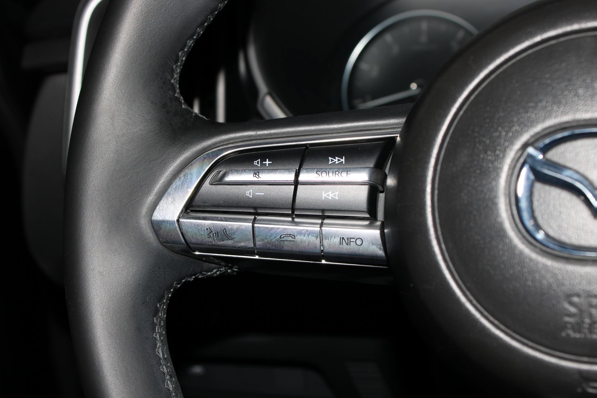 Used 2024 MAZDA CX-50 AWD 2.5 S w/ Cargo Package image 35