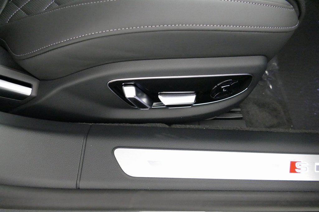 New 2026 Audi S8 image 25