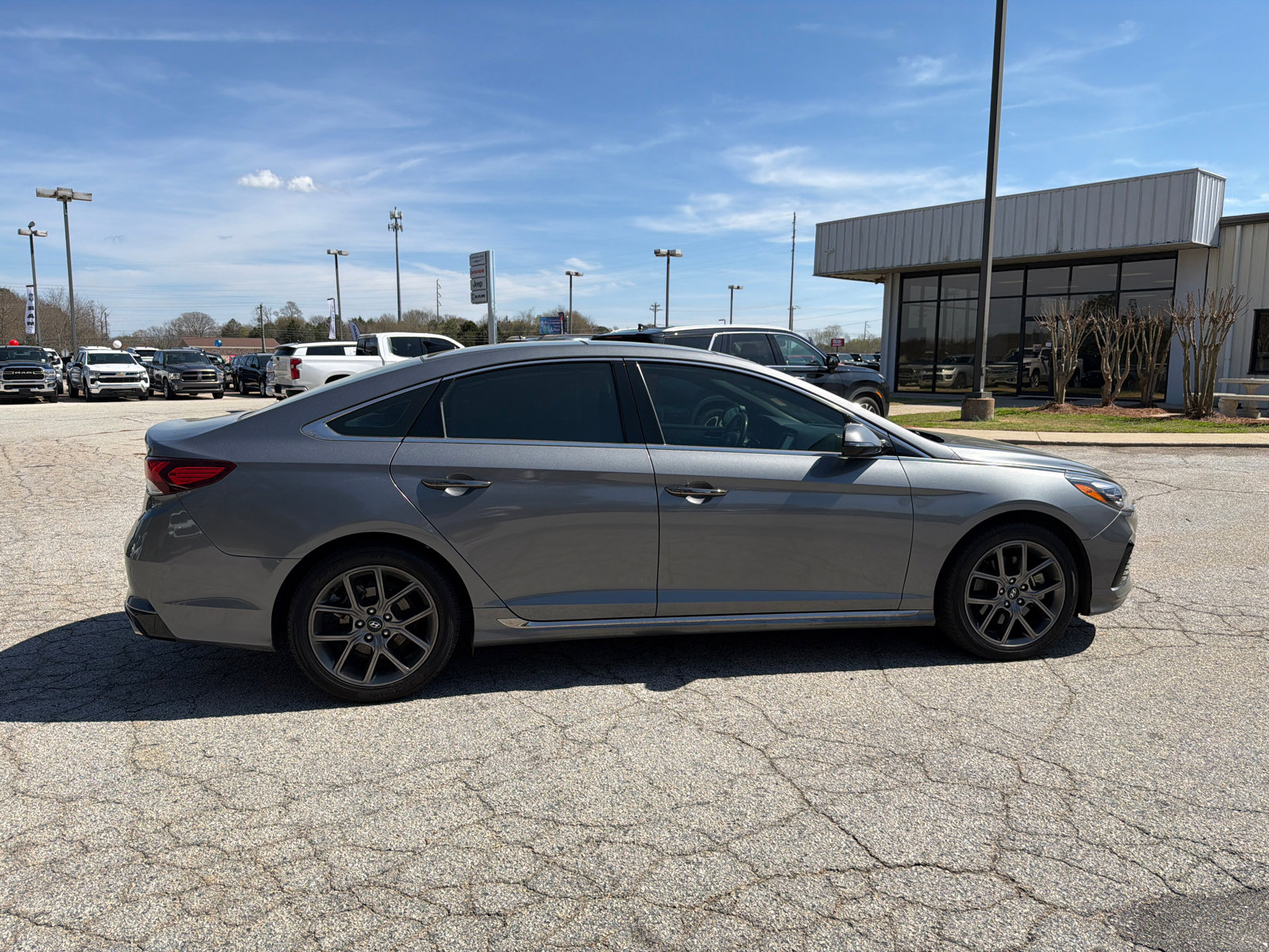 Used 2018 Hyundai Sonata Limited image 4