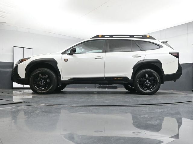 Used 2022 Subaru Outback Wilderness AWD/4WD image 31